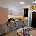 Przy Stoku Pod Papugami Karpatia