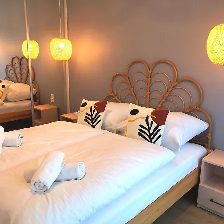 Przy Stoku Pod Papugami Karpatia Apartment *